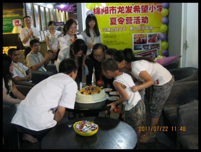 成都里林设计工作室，成都装修公司，成都家装公司